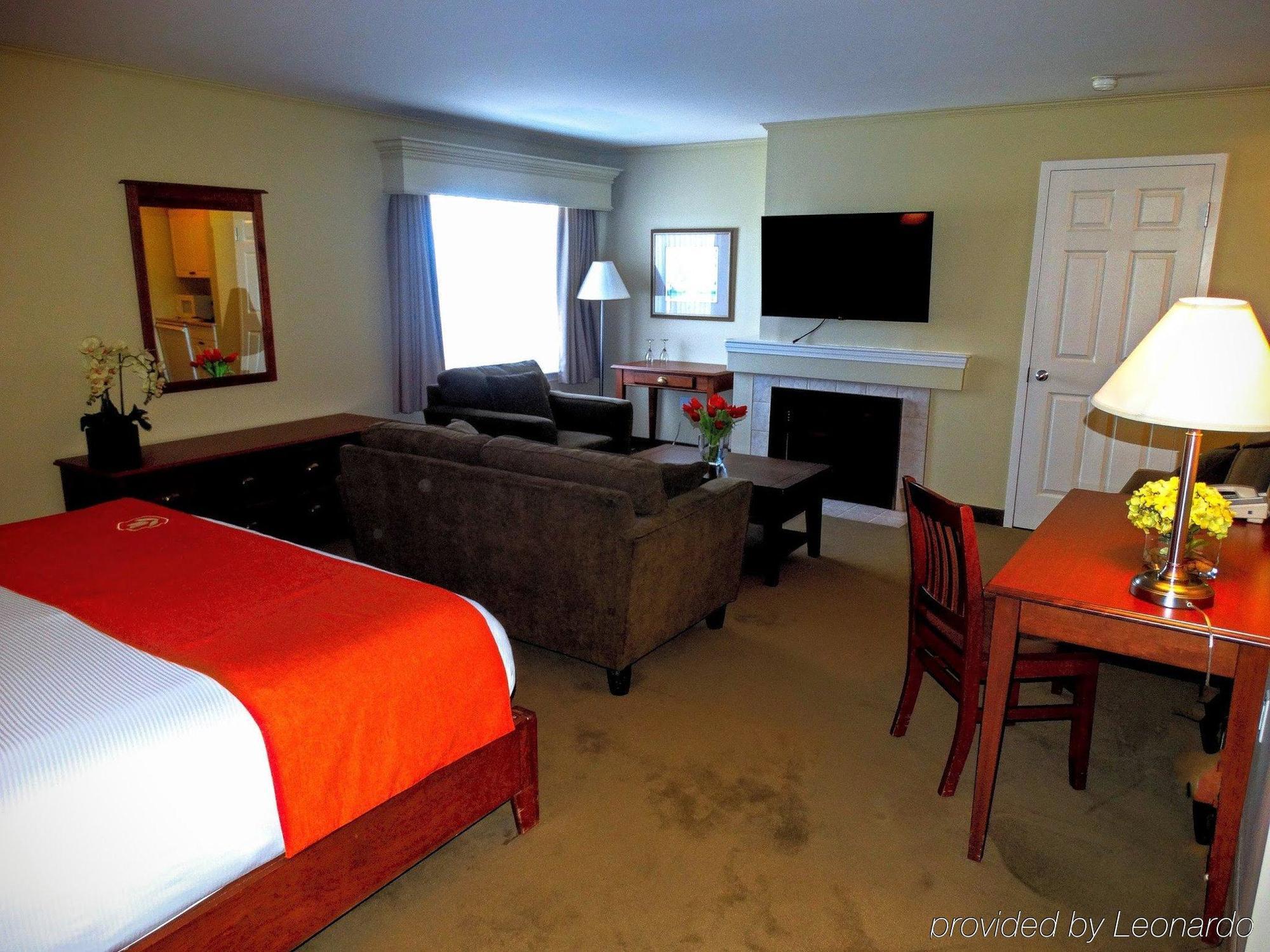 Amsterdam Inn & Suites Moncton Ngoại thất bức ảnh