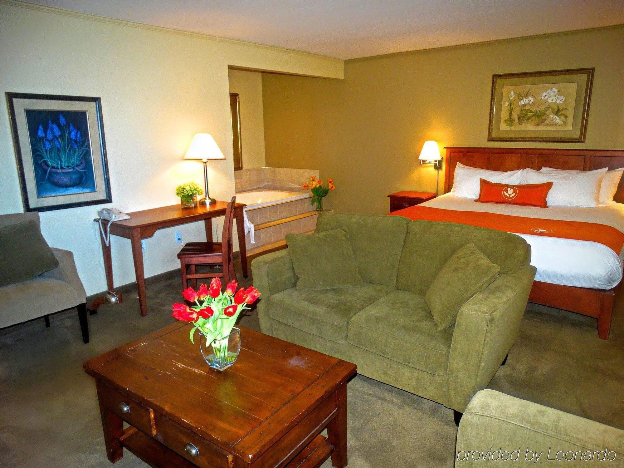 Amsterdam Inn & Suites Moncton Ngoại thất bức ảnh