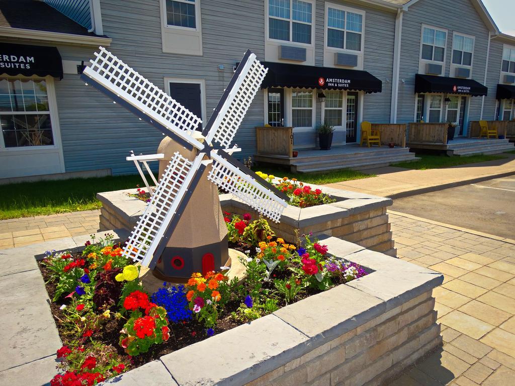 Amsterdam Inn & Suites Moncton Ngoại thất bức ảnh